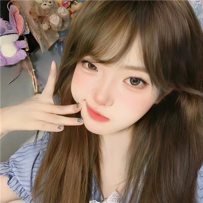 驼背人与舞女